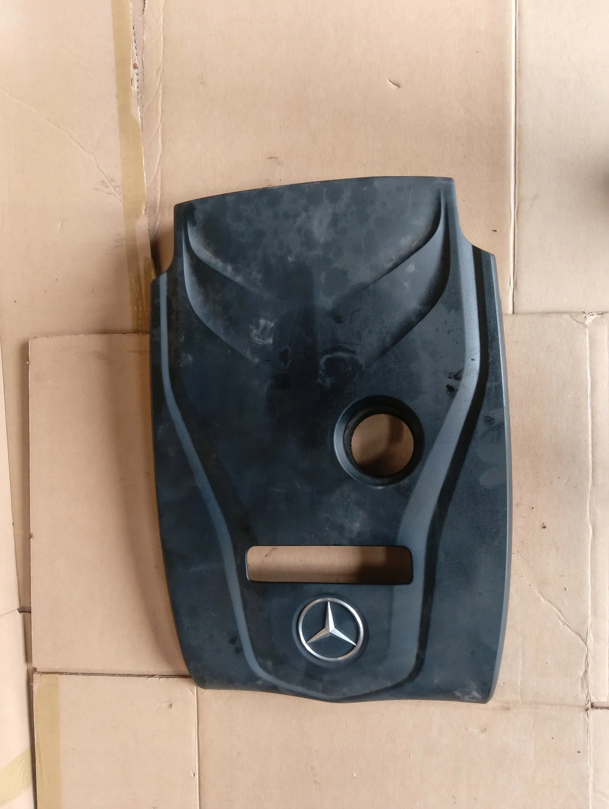 MERCEDES GLC W253 Motorhuv 2.0 B A2740106707
