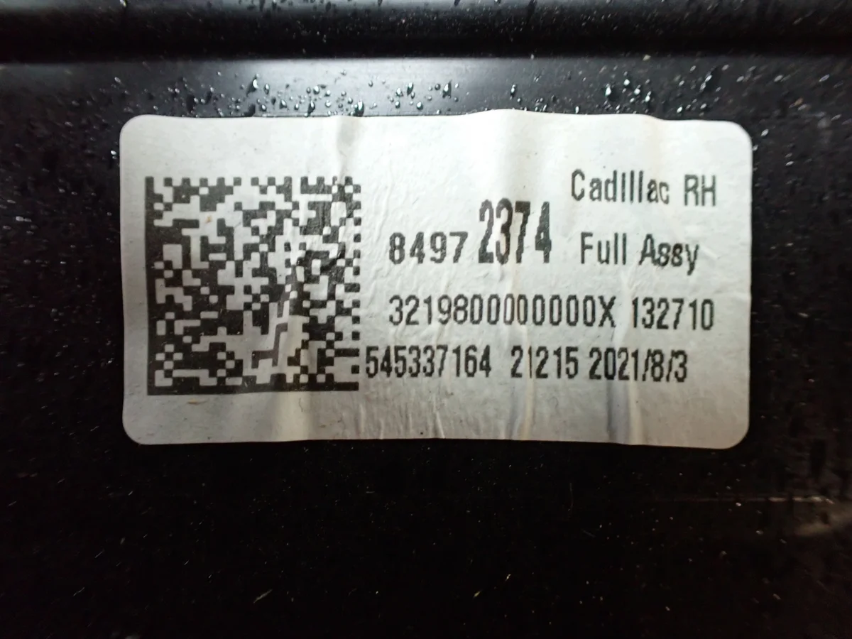 Moldura Tablero Cadillac Escalade 2021- OEM 84972374 a image 5
