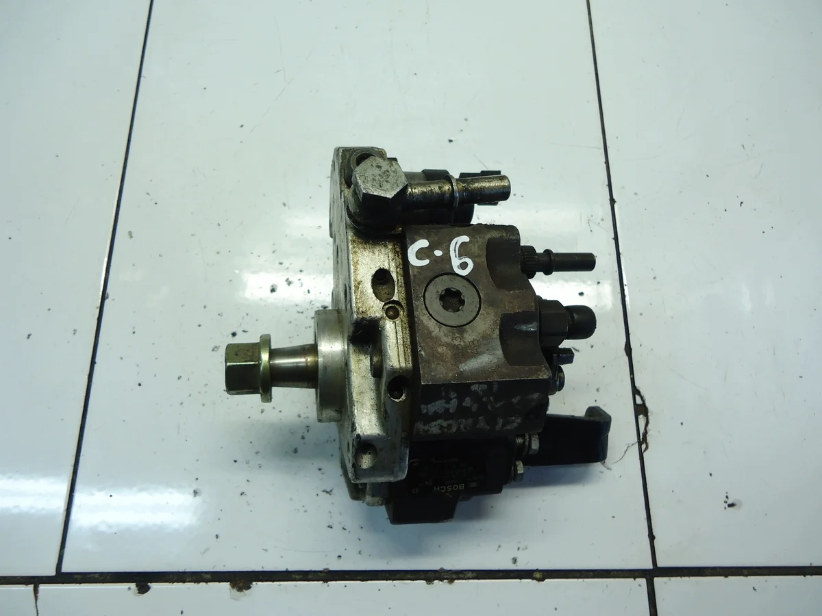 Bränslepump Peugeot 1.4HDI 0445010042
