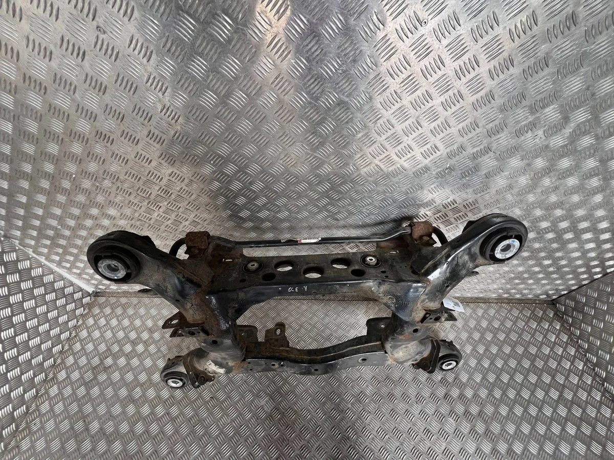 Essieu arrière Mercedes-Benz GLE W166 A1663260165 image 8