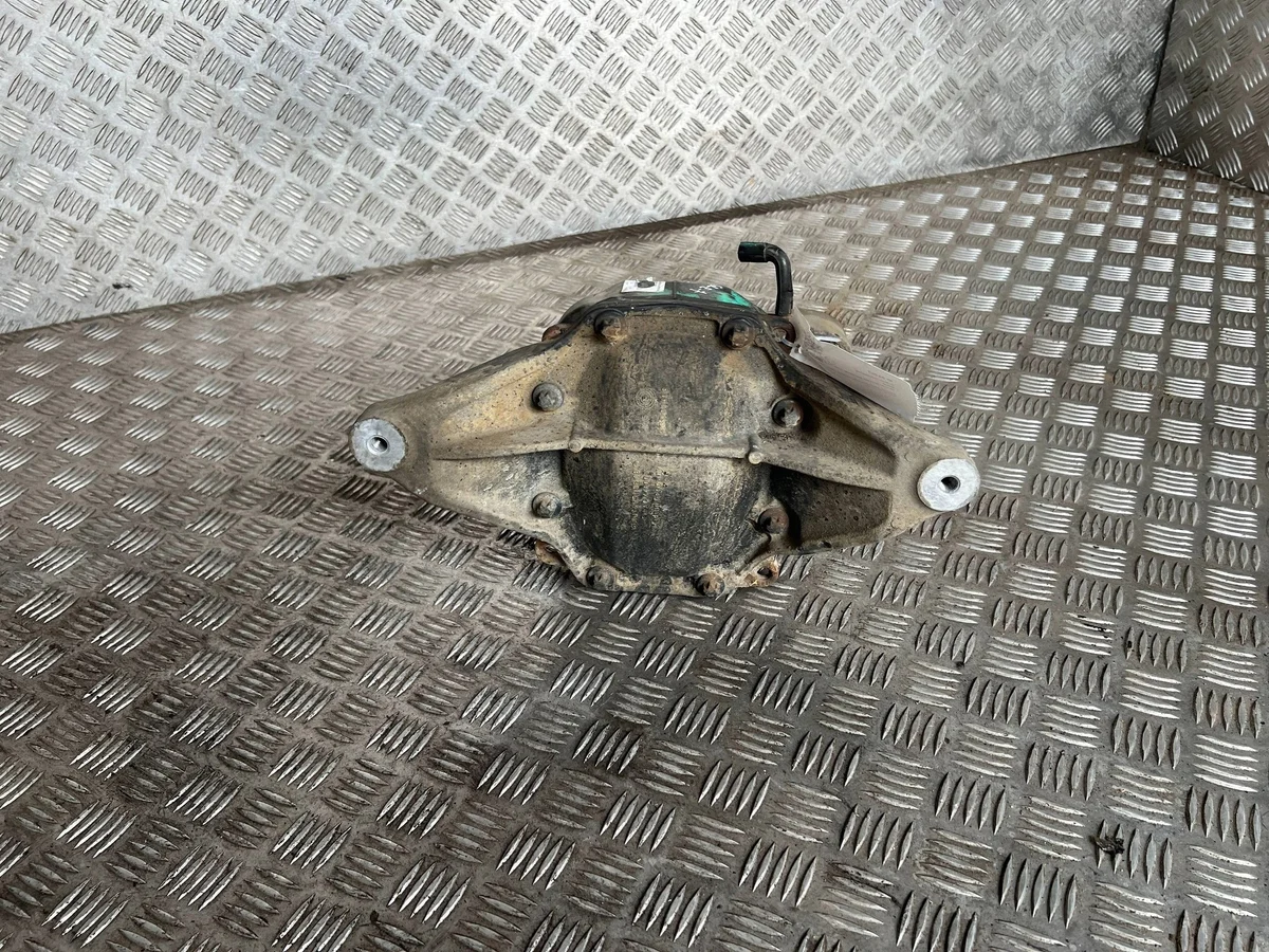 Mercedes-Benz GLE AMG W166 takadiffer image 6