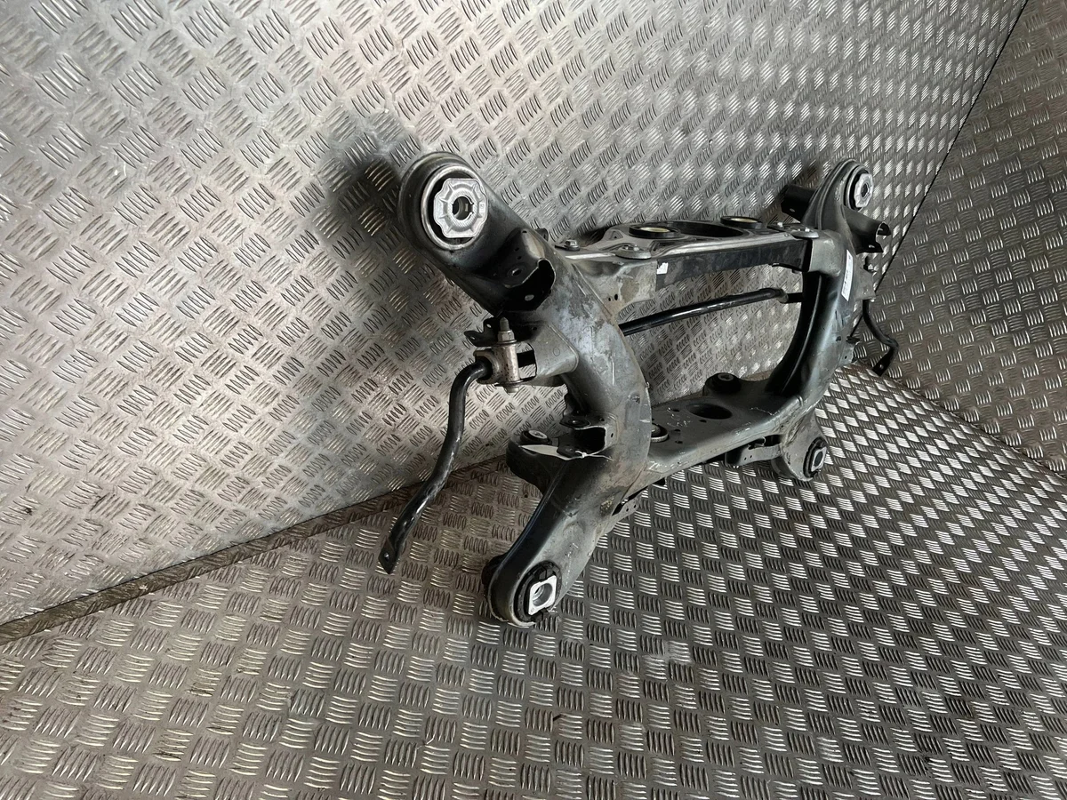 Hinterachse Mercedes-Benz GLC C254 A2543504607 image 4