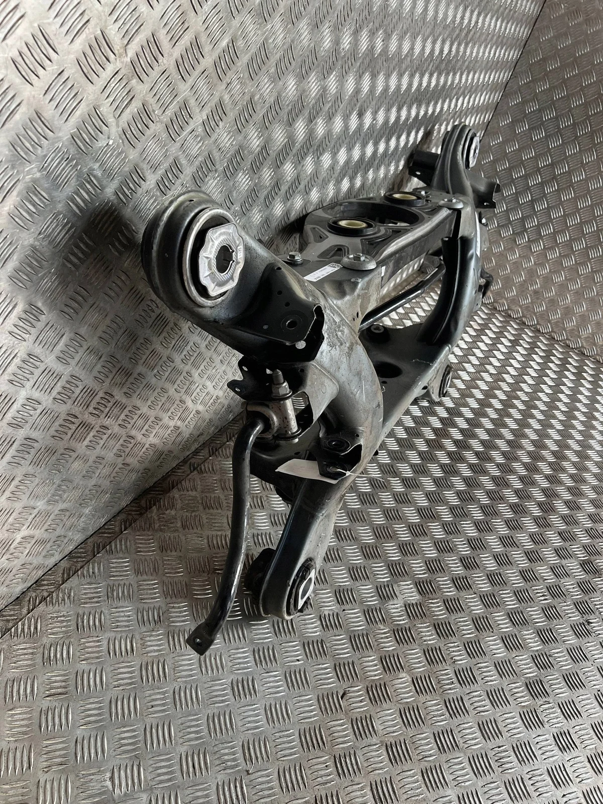 Hinterachse Mercedes-Benz GLC C254 A2543504607 image 8
