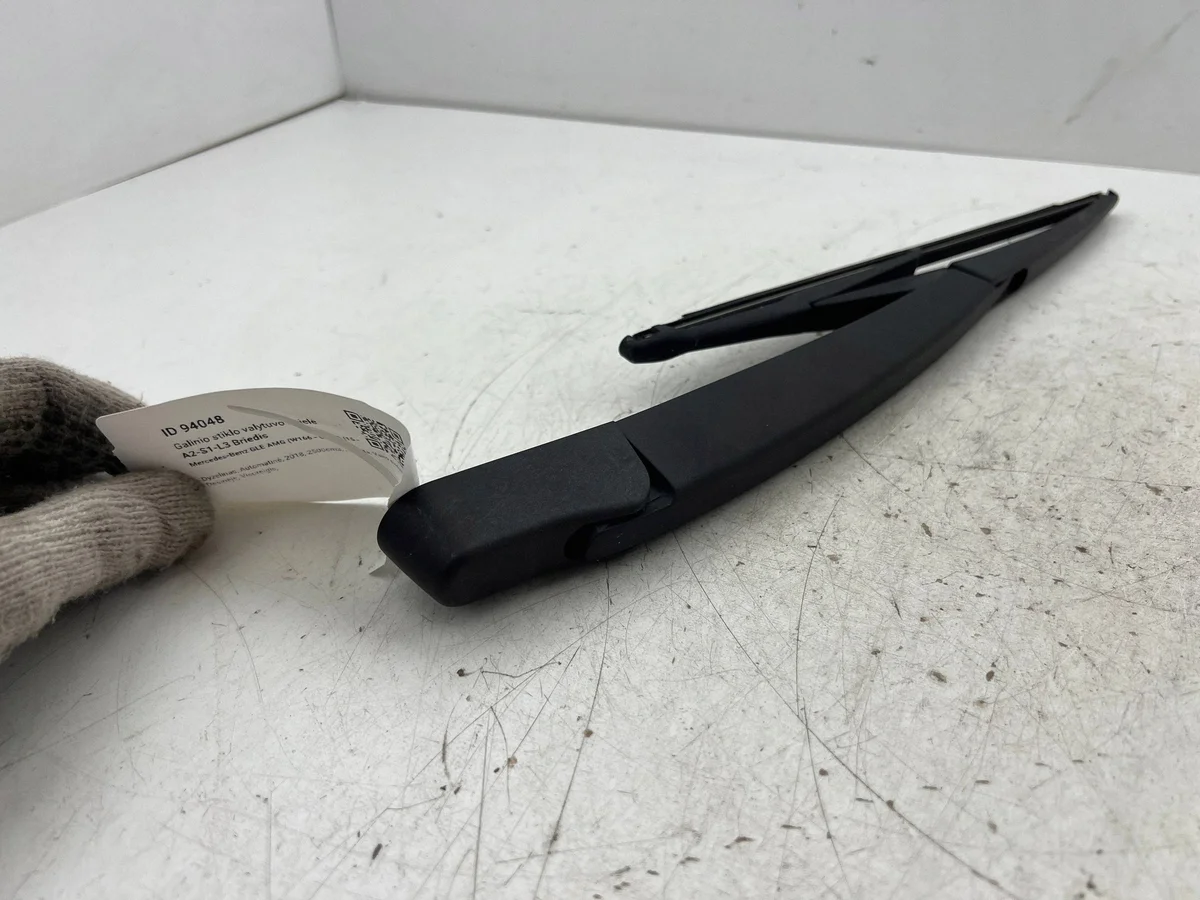 Braço Limpa Para-brisa Traseiro Mercedes-Benz M-Class image 10
