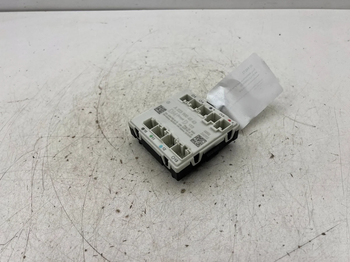 Mercedes-Benz GLC C254 Deurmodule A2239004543 image 4