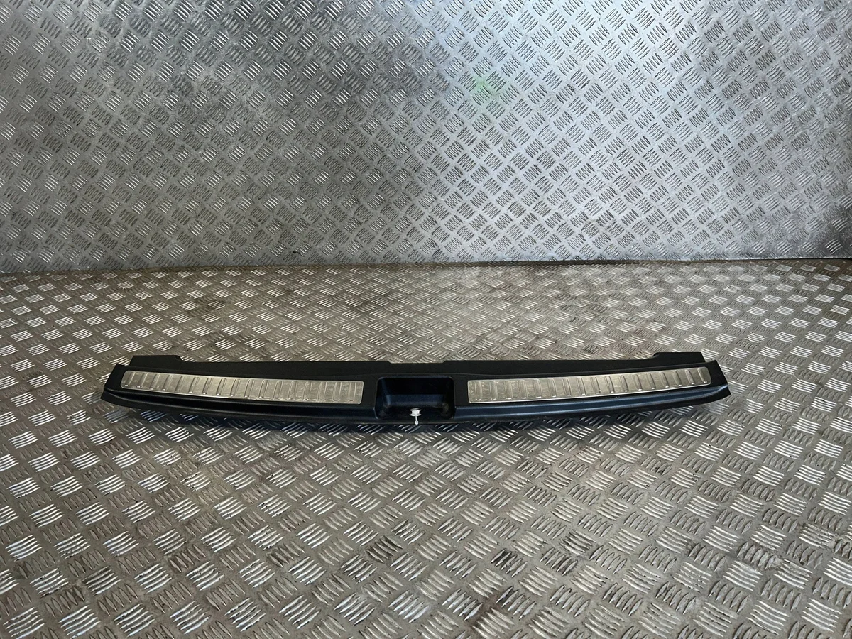 Mercedes GLE AMG W166 Ladekantenschutz A166690990 image 5