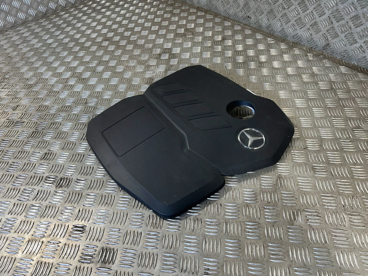 Moottorin suojakansi Mercedes 167 A6540103011 image 4