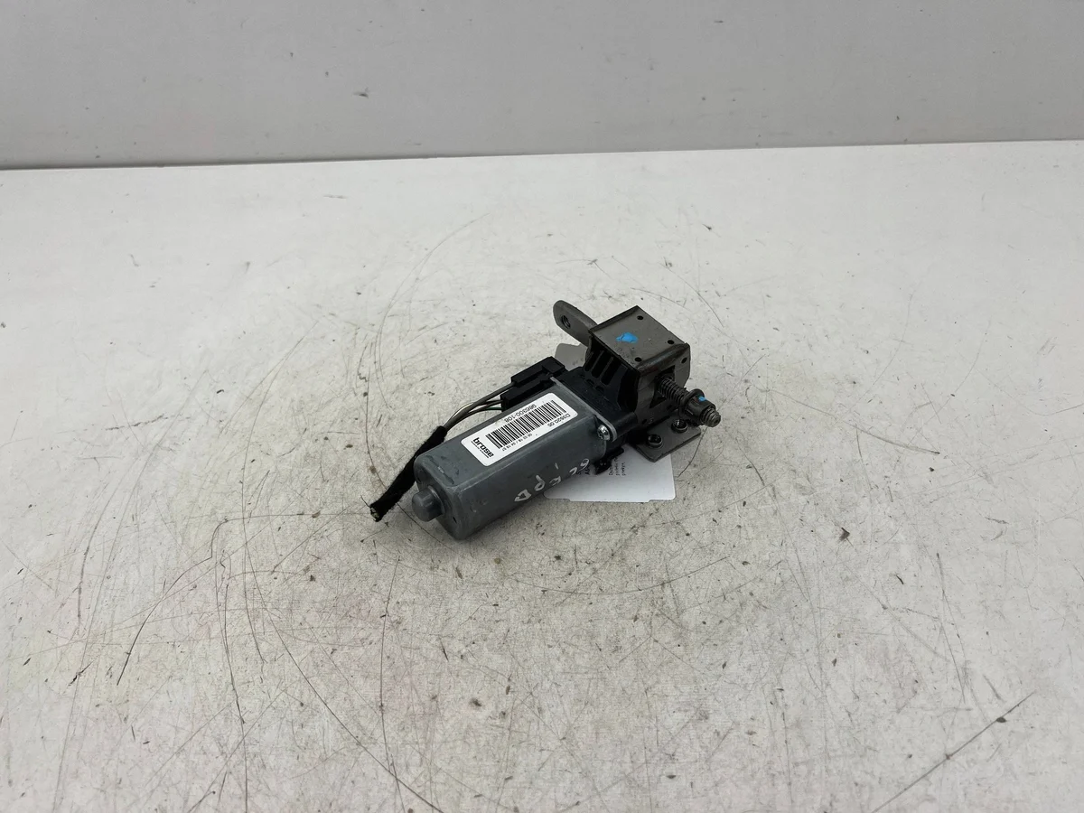 Mercedes-Benz GLE (W166) Motor säte 986300108 image 6