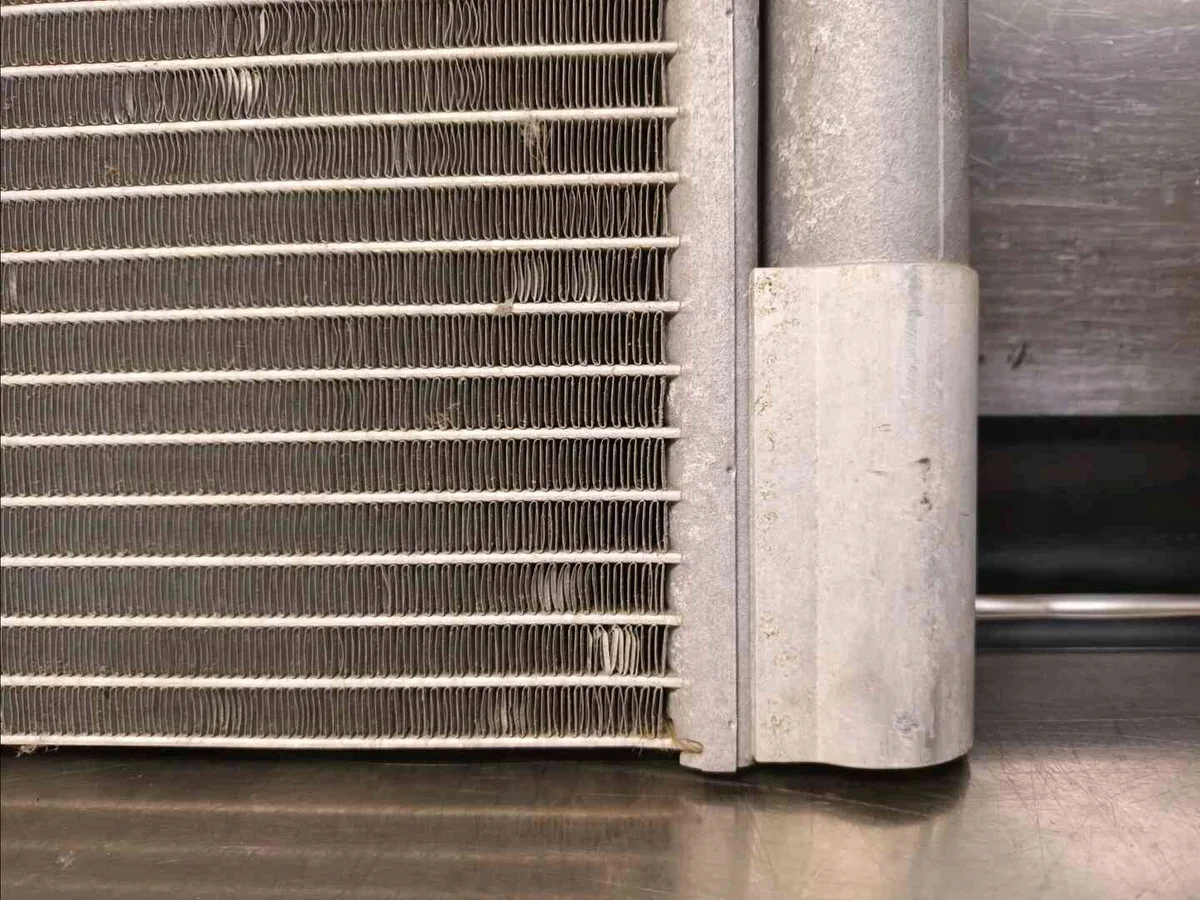 Klimaanlagenkühler Renault 921008540R gebraucht image 5