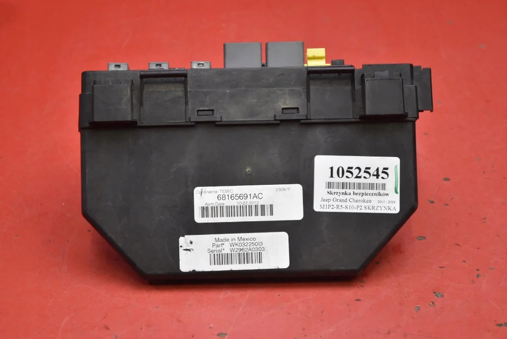 Sicherungskasten Jeep Grand Cherokee IV WK2 image 3