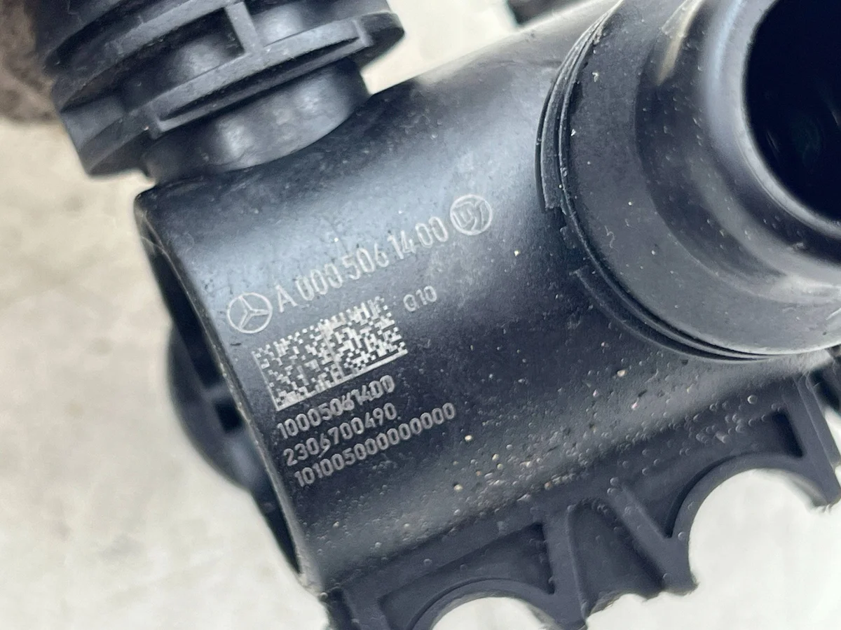 Chauffage liquide refroidissement Mercedes A0005061400 image 4