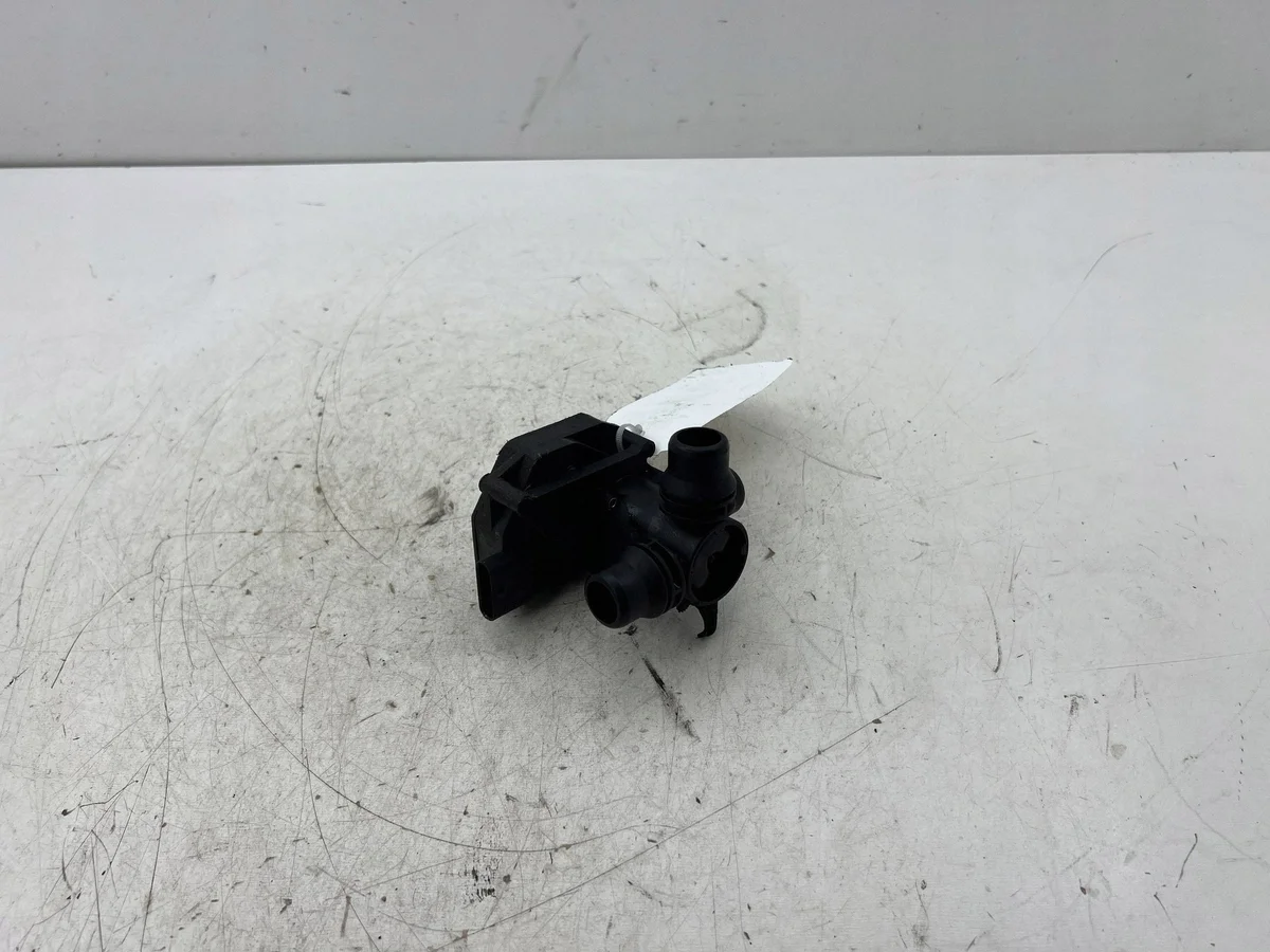 Chauffage liquide refroidissement Mercedes A0005061400 image 6