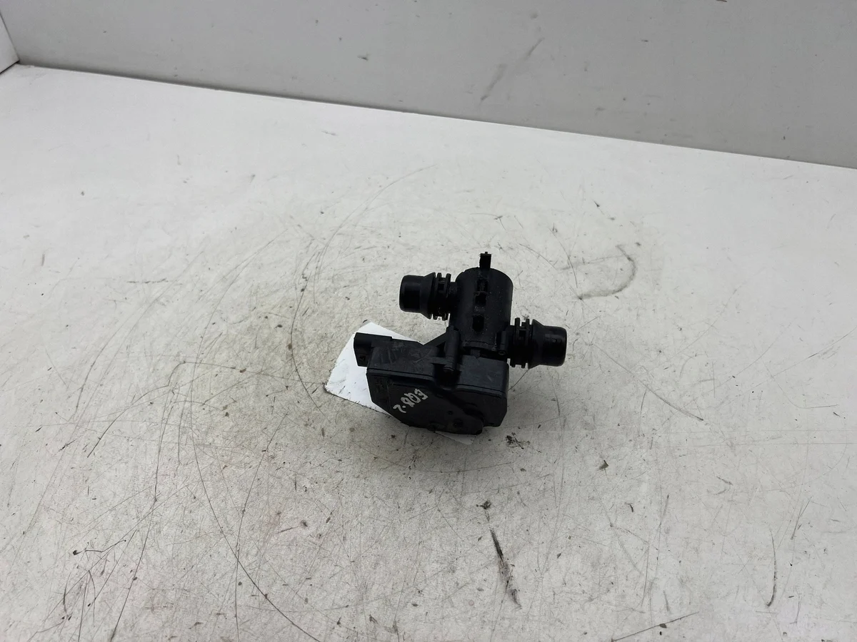 Chauffage liquide refroidissement Mercedes A0005061400 image 9