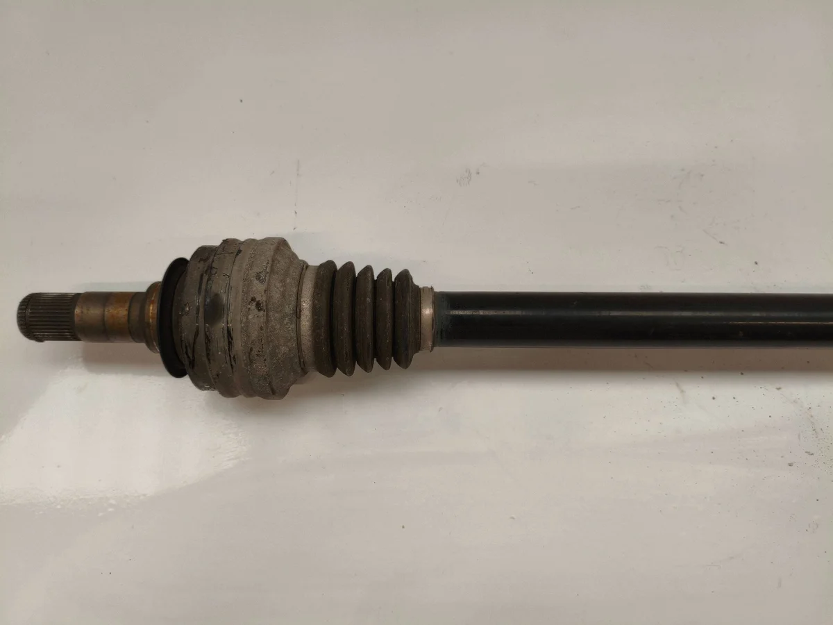 VW Touareg 2 II Achse Antriebswelle 7P0501201G image 8
