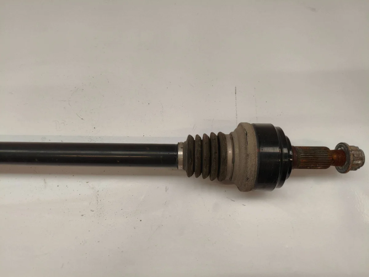VW Touareg 2 II Achse Antriebswelle 7P0501201G image 9
