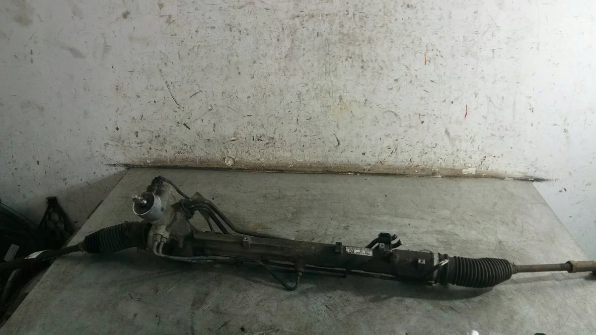 Stuurhuis Ford Focus II 5M51-3200-EG