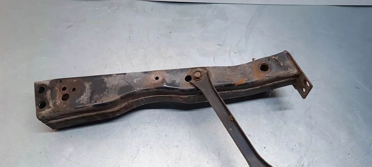 Sanktionen vorne Nissan Qashqai II 544114EA0B image 3