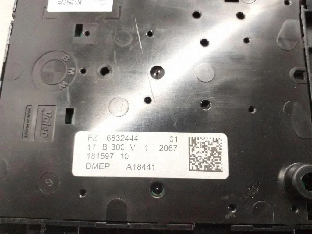 BMW X5 F15 6832444 Luz do assento dianteiro image 3