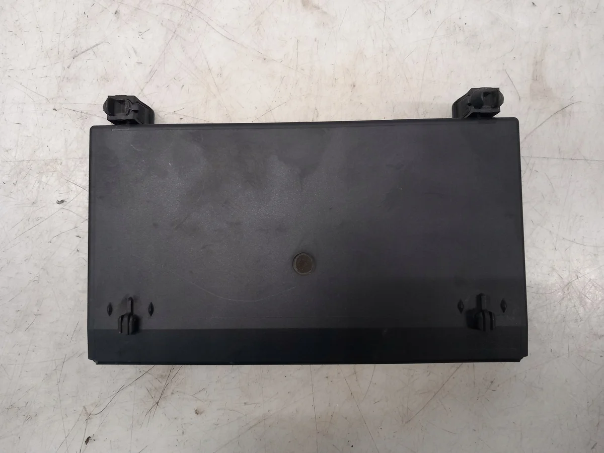 Comando Porta Esquerda Mercedes W209 Usado image 3