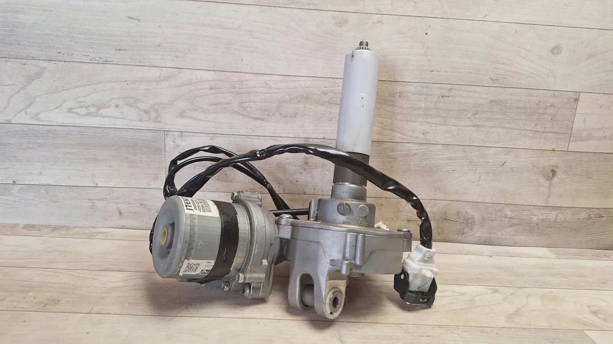 Used Toyota Auris Steering Column 4520002270 image 3
