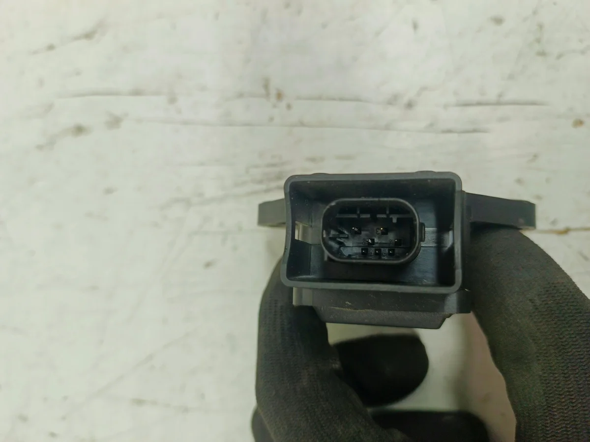 Capteur ESP BMW 5 E60 E61 2005 image 3