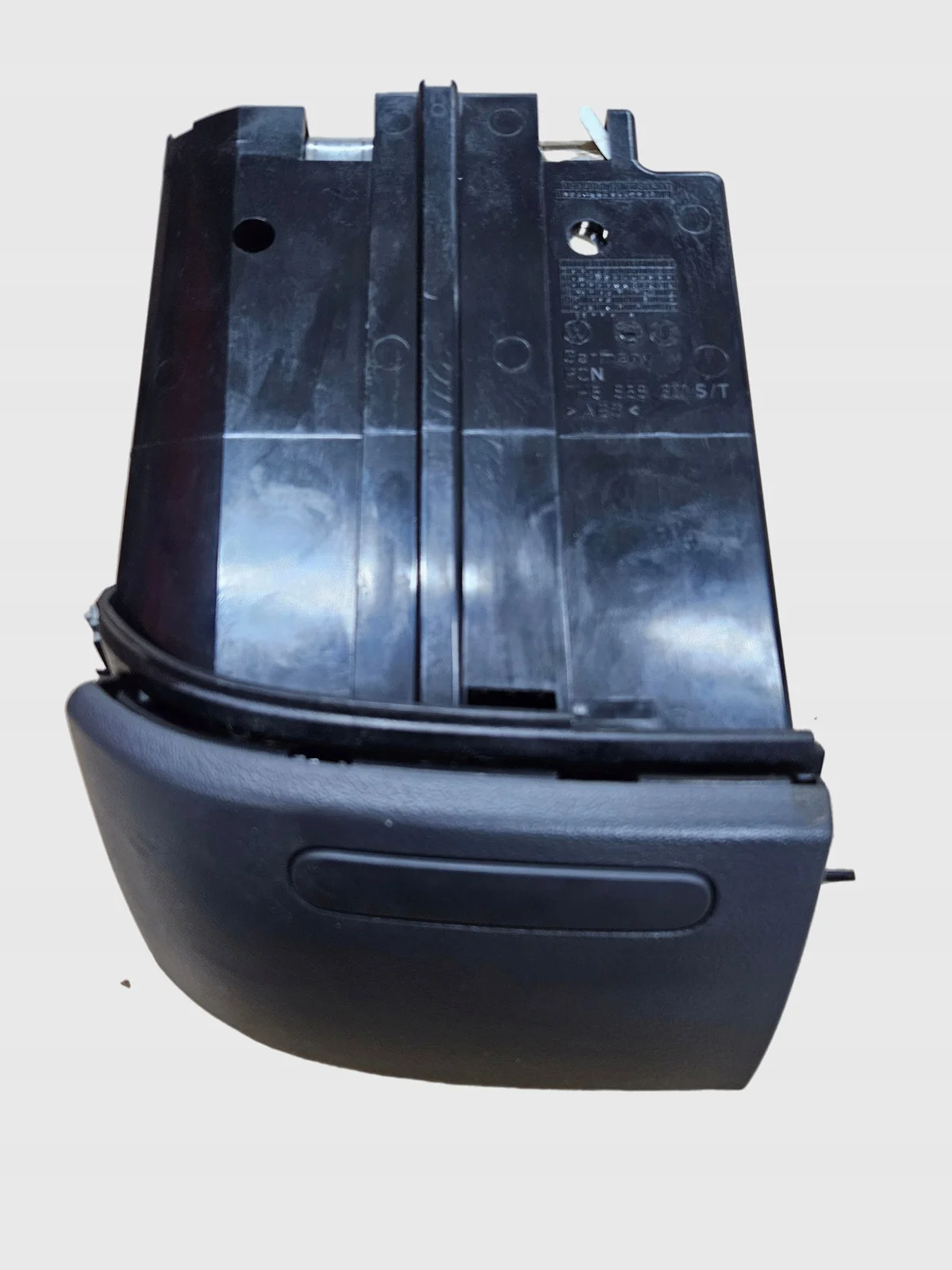 Porte-gobelet cendrier console VW T5 image 3