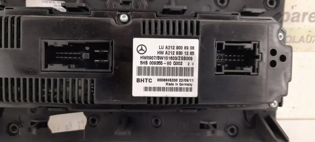 MERCEDES A2129008908 Ilmastointipaneeli Käytetty image 7