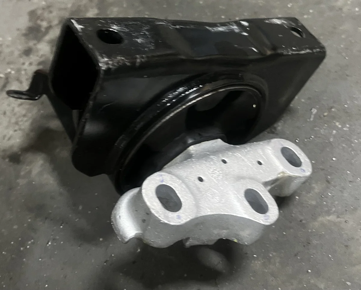 BYD SEAL U HYBRYDA 1.5 T472-1001500