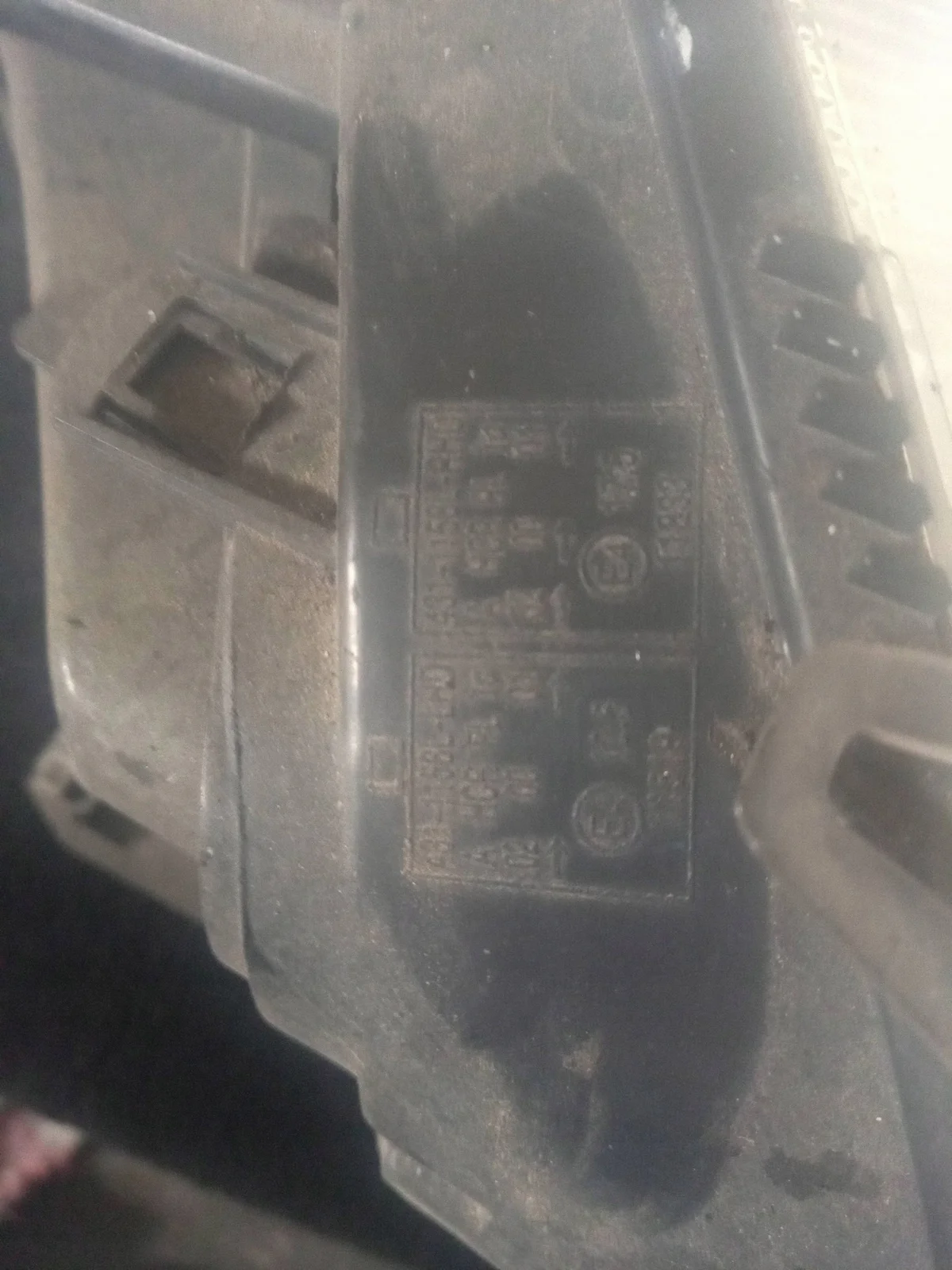 Faro anteriore destro Ford Focus C-MAX image 3