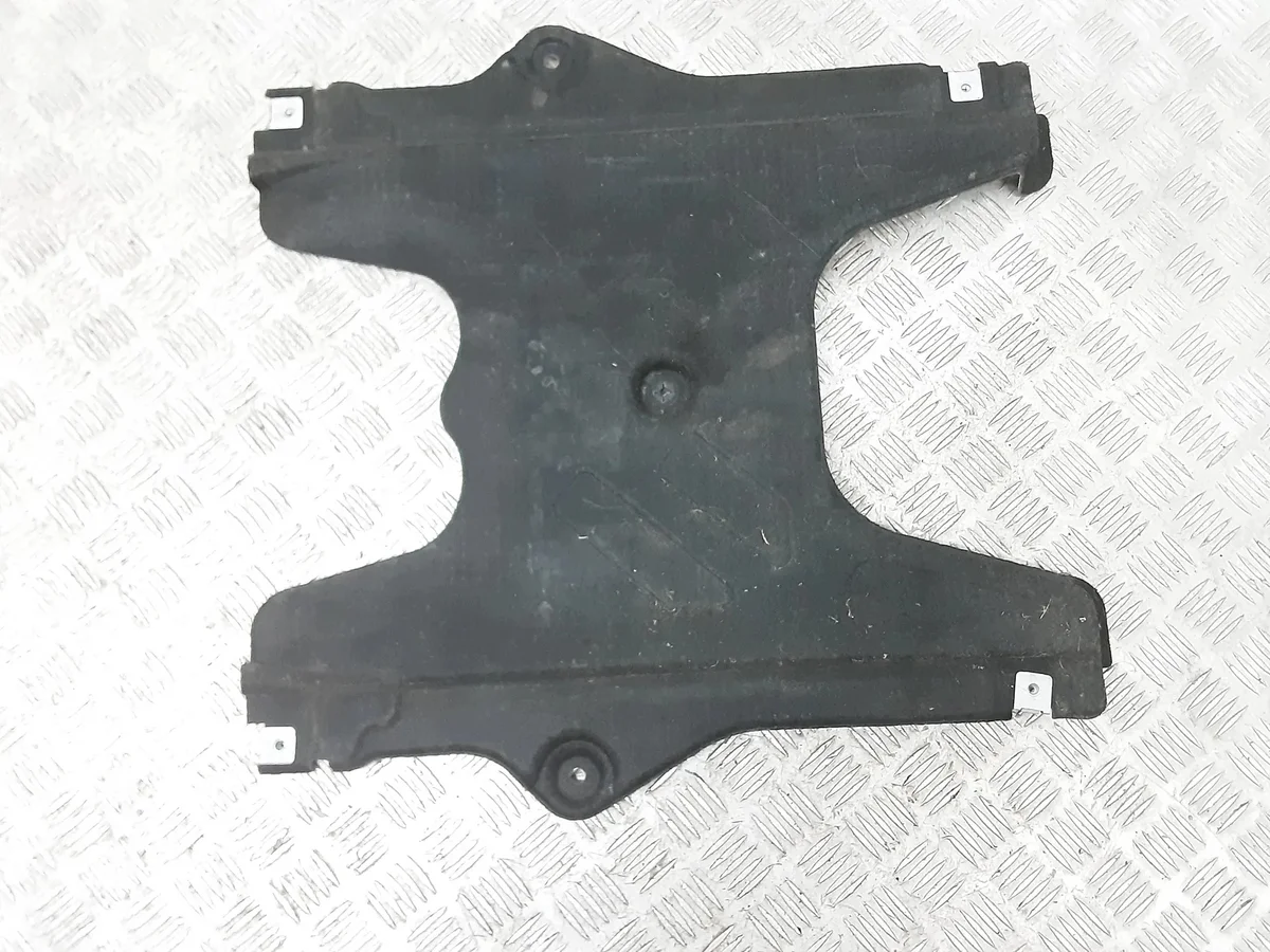 Cubre cárter Mercedes-Benz A2325202700 Usado image 2