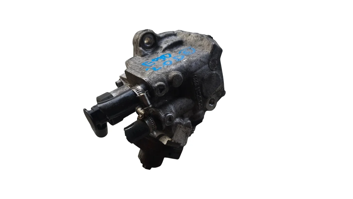 BMW 2.0 D Injection Pump 0445010518