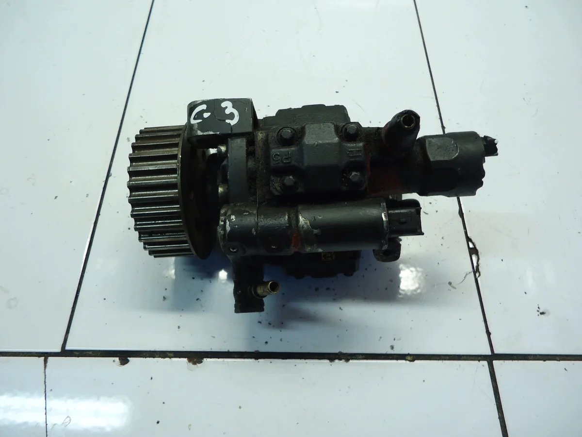 Pompe injection Renault Scenic Megane 1.5 DCI K9K