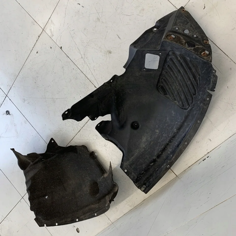 Radhauskale vorne links BMW X3 F25 LCI image 6