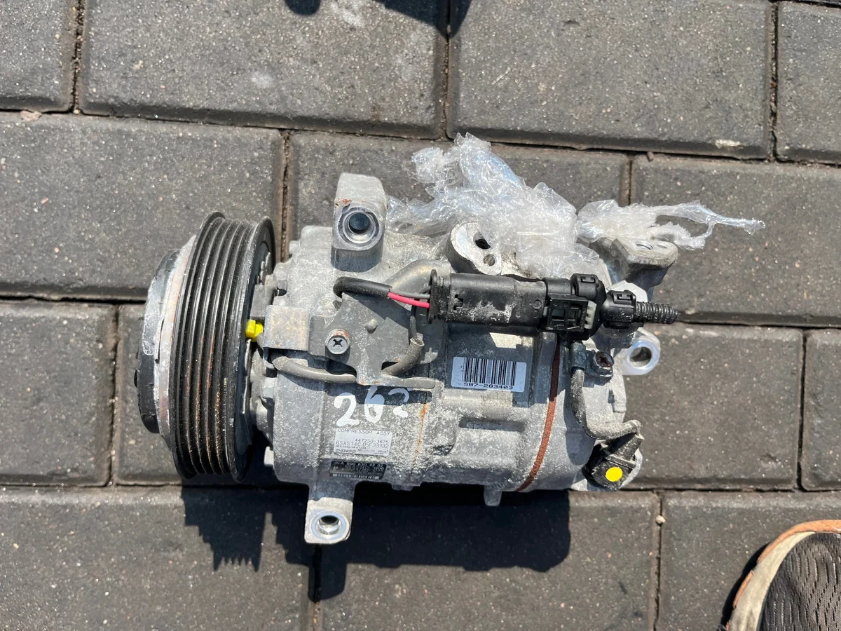 AC Compressor Mercedes W177 W118 A0008304202