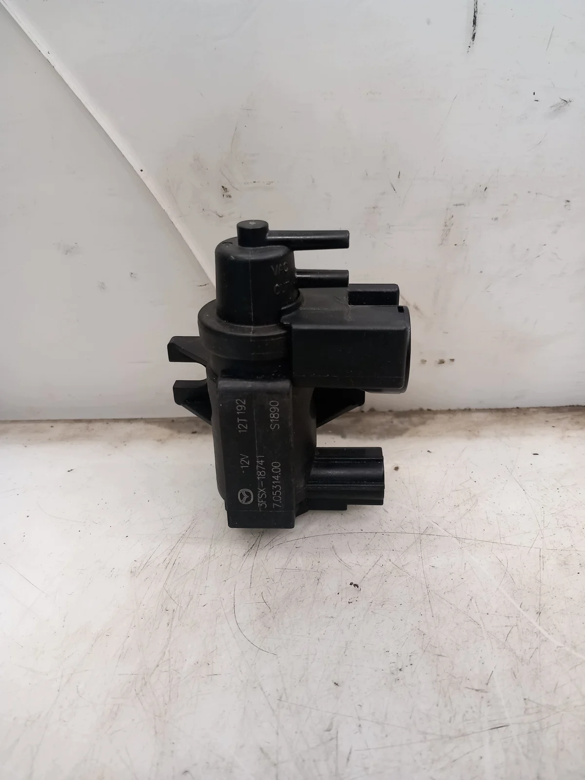 Turbinen-Unterdruckventil Mazda CX-3 3FSX-18741