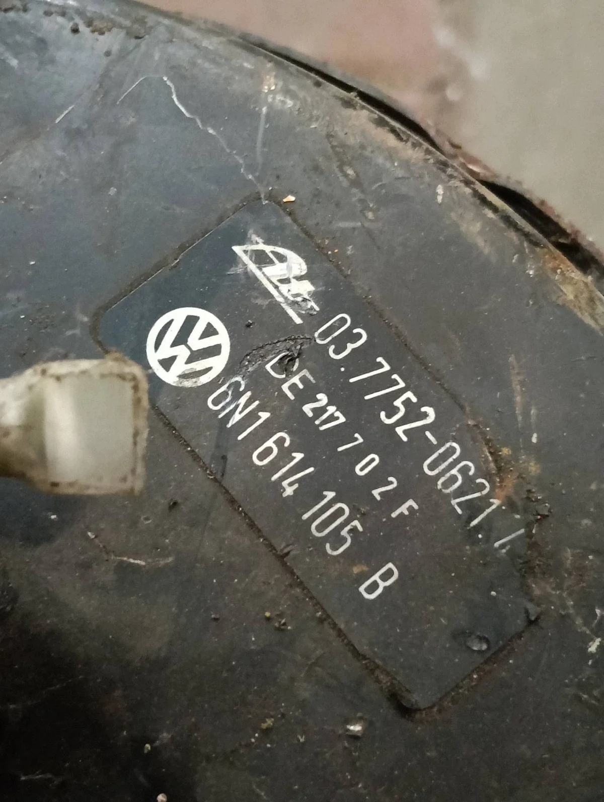 Serwo hamulcowe VW Polo III 6N 6N2 6NF image 3