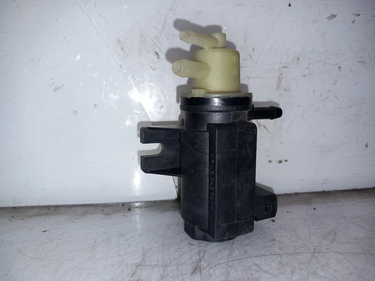 Alipaineventtiili N75 Volkswagen Passat