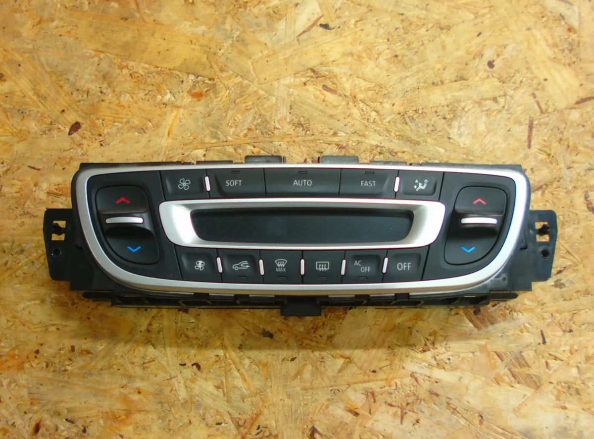 Painel Controle Ar Condicionado Renault Megane III