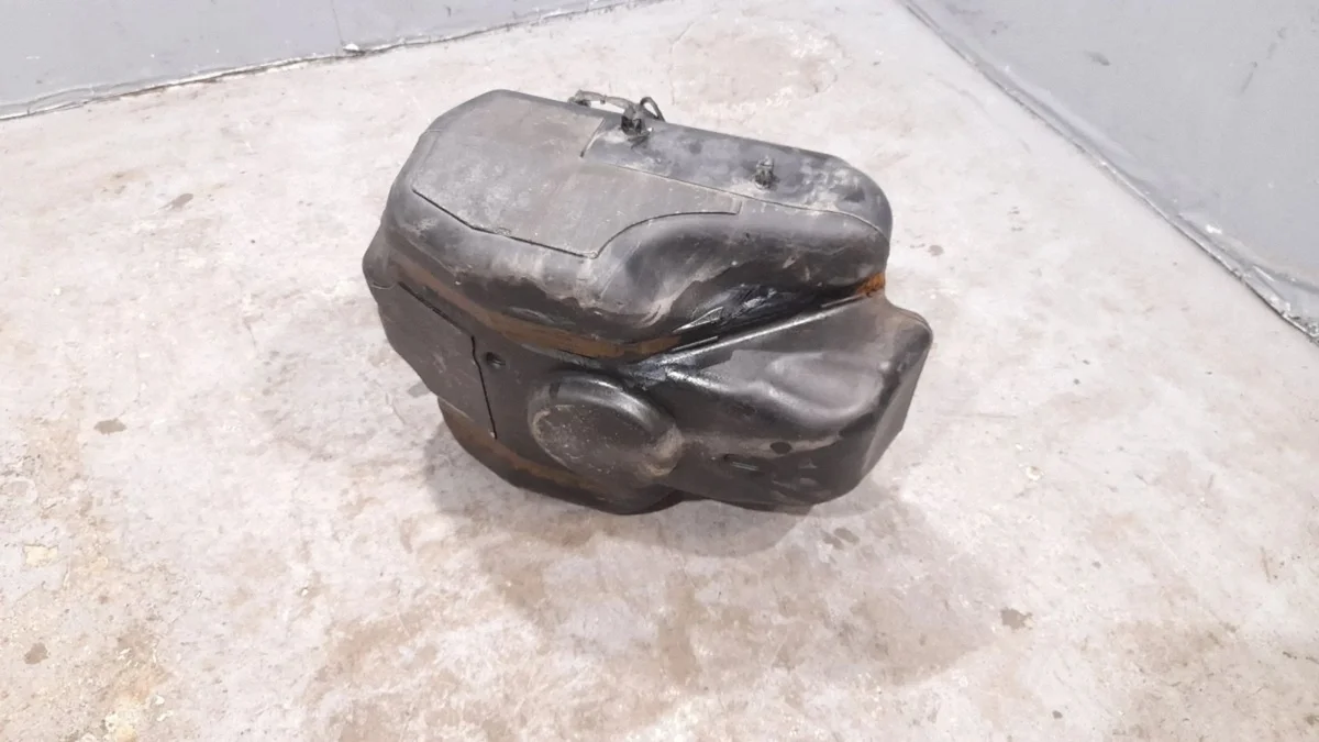 AdBlue Tank Mercedes GL X164 A1644707101 image 9