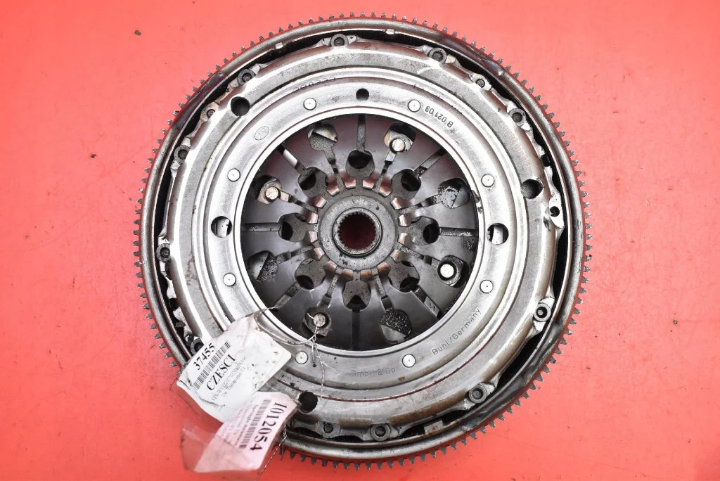 Used Dual Mass Flywheel VW Transporter T4 2.5 TDI