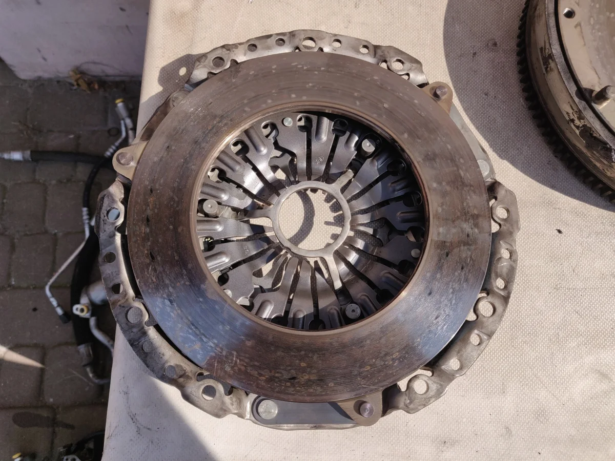 Koppeling BMW E90 E91 E46 E87 E60 E61 2.0D image 7
