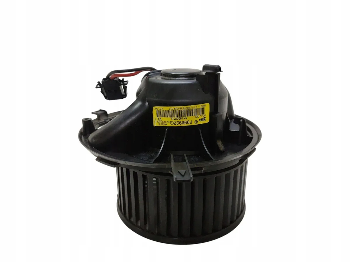Calefactor Skoda Octavia II 1K1820015L Usado