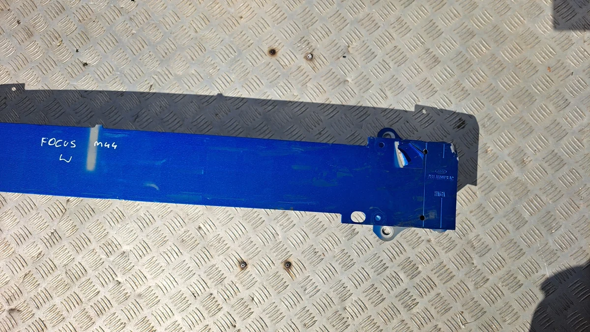 Ford Focus MK4 Viga Para-choques Dianteiro image 4