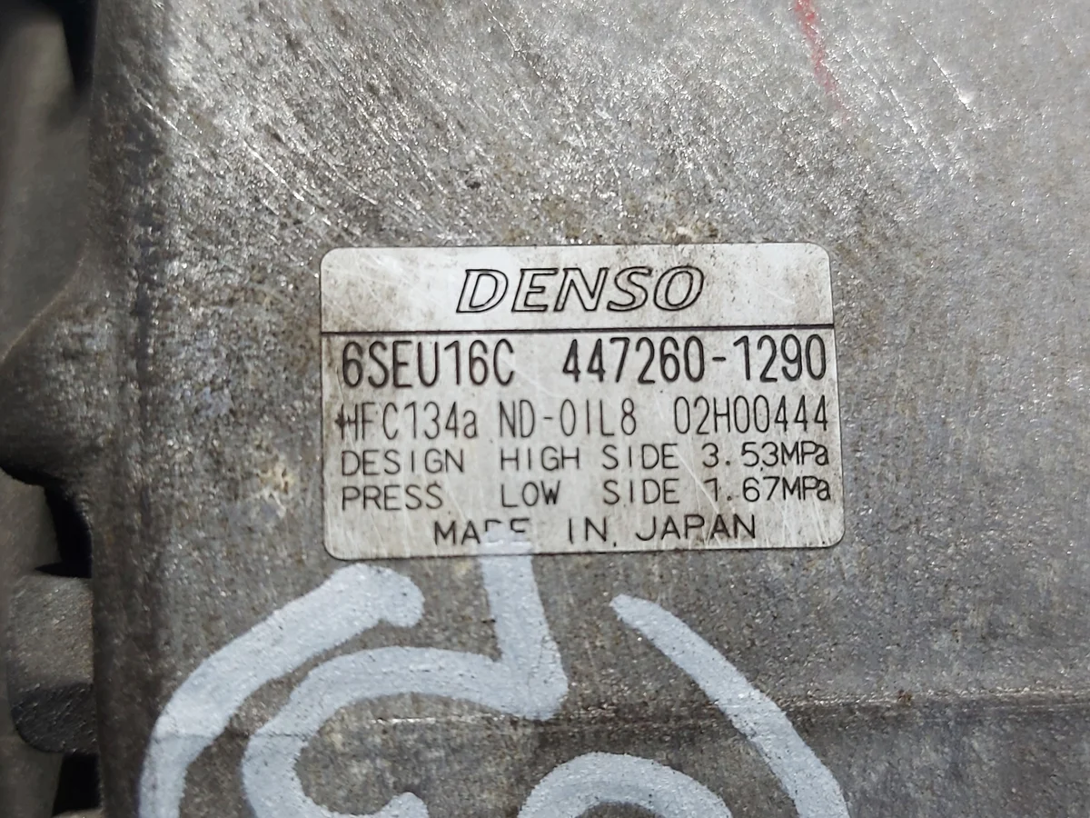 Lexus IS220 2.2 D-CAT Airco Compressor image 8