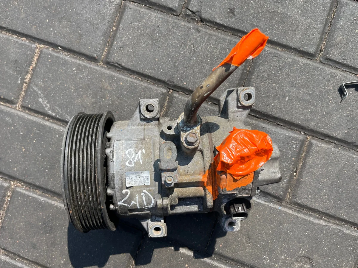 Klimakompressor GE447220-9398 Toyota Gebraucht image 2