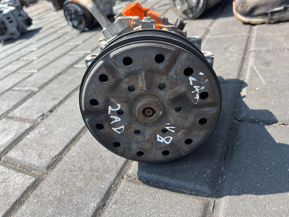 Klimakompressor GE447220-9398 Toyota Gebraucht image 3