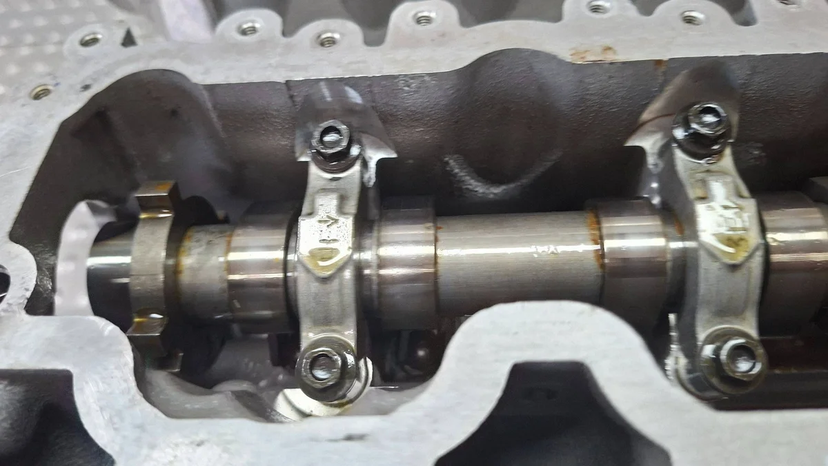 Sylinterinkansi Opel Astra K 1.2 Turbo LIH image 3