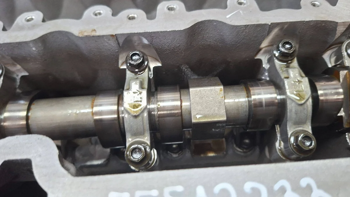 Sylinterinkansi Opel Astra K 1.2 Turbo LIH image 4