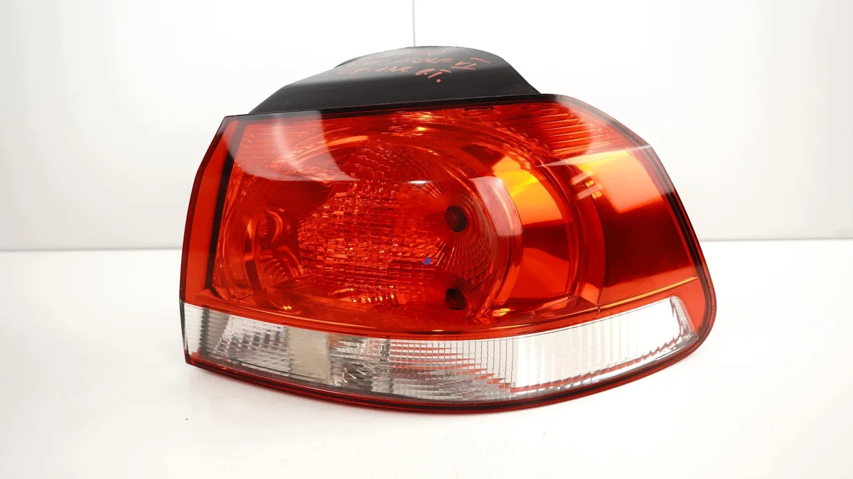 Rückleuchte Rechts VW Golf 6 VI HB 08-13