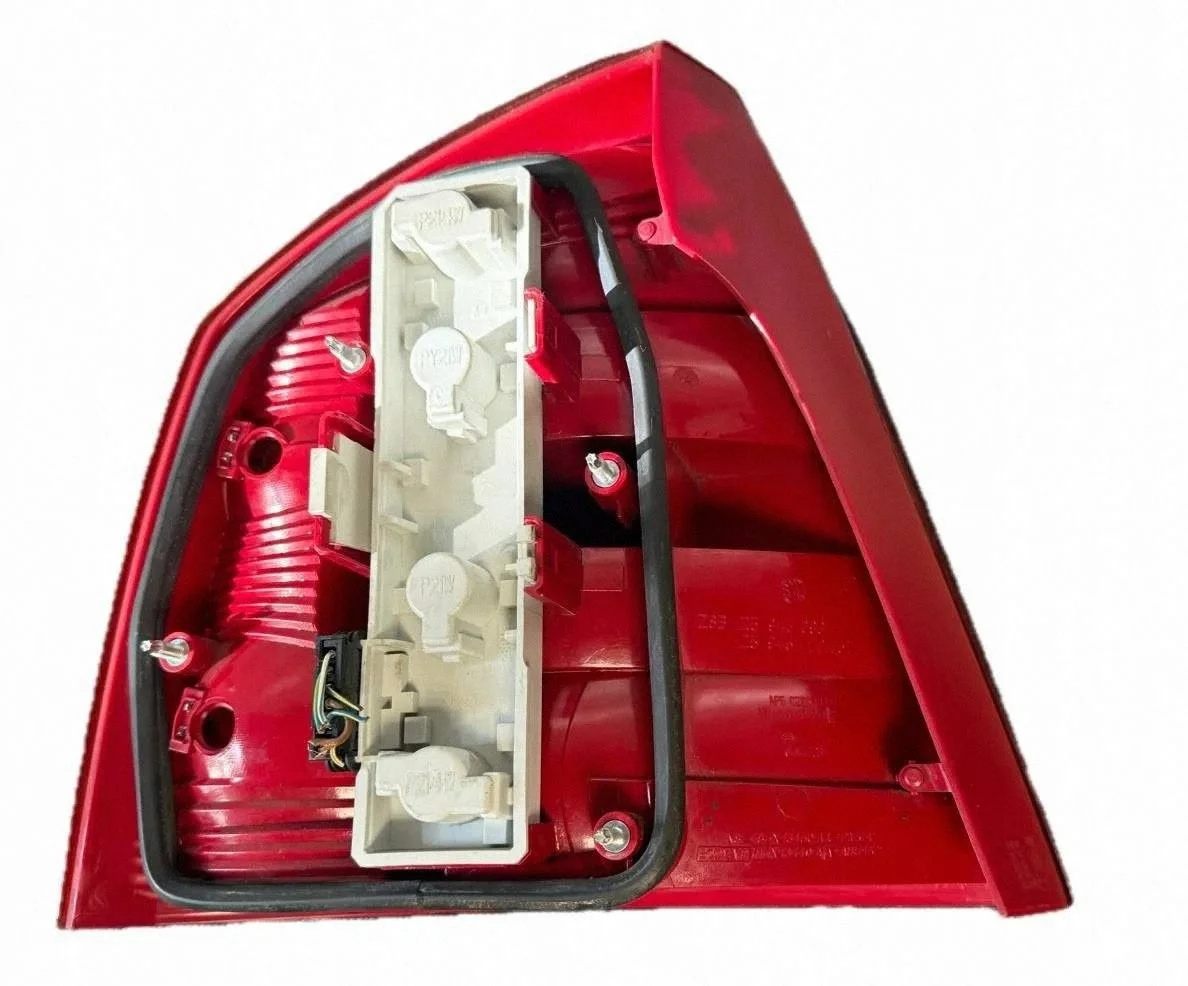 Rückleuchte rechts Skoda Octavia A5 Limo image 4